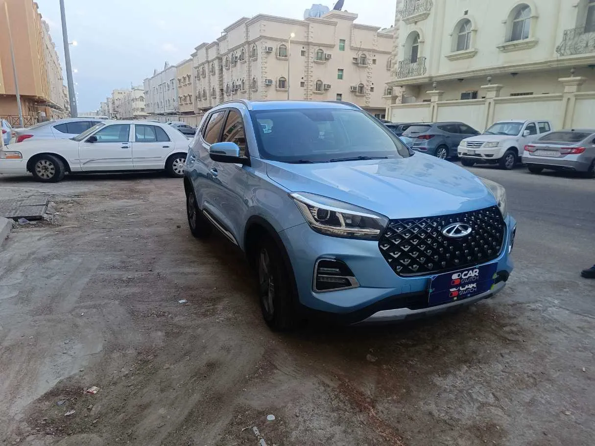 Car image 3
