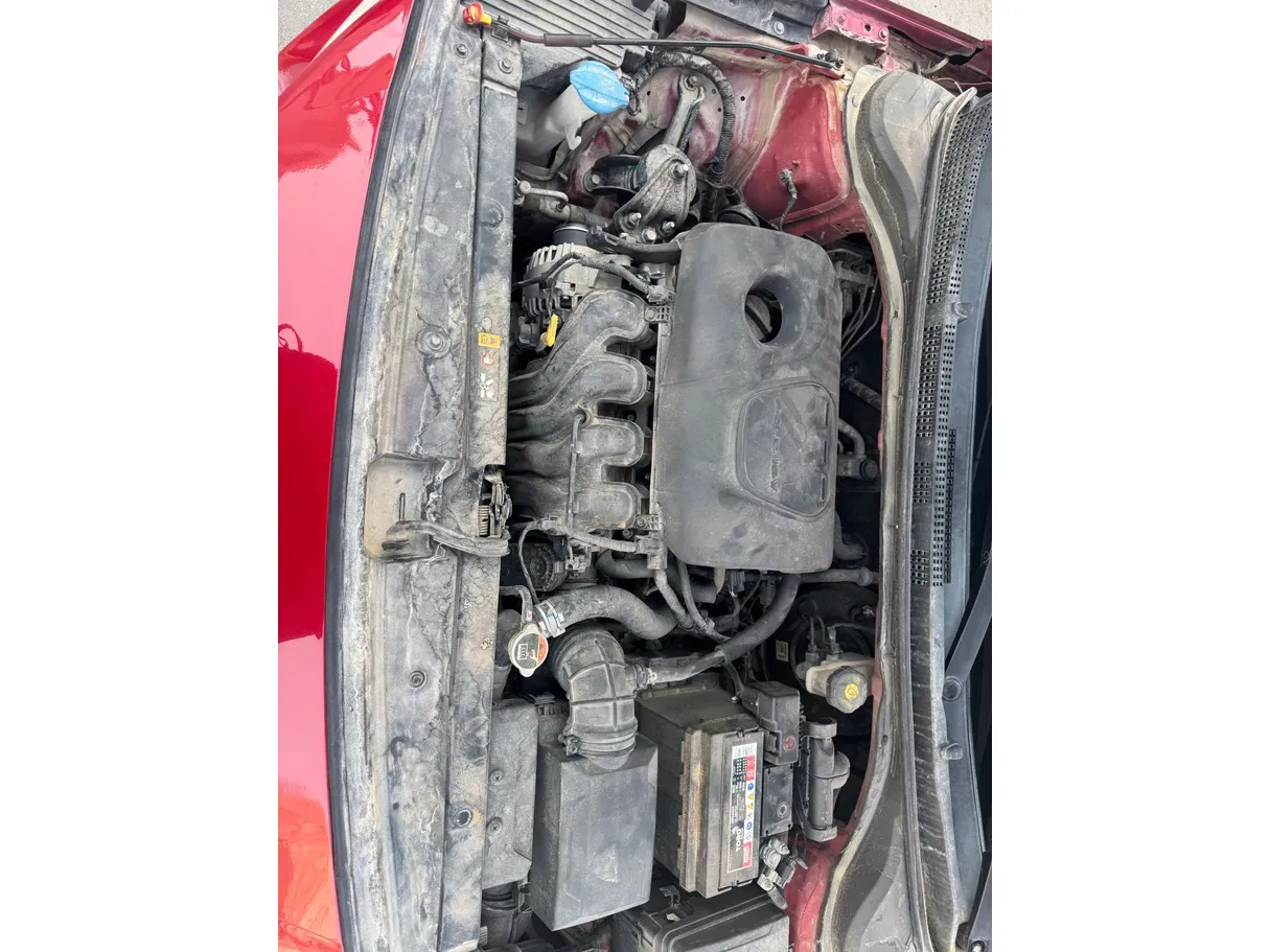 Car image 21
