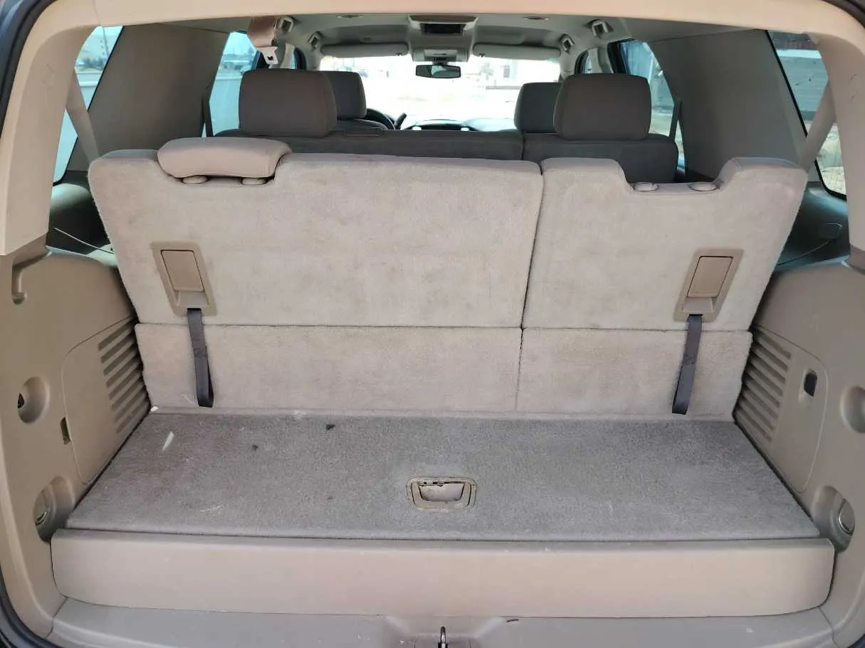 Car image 32