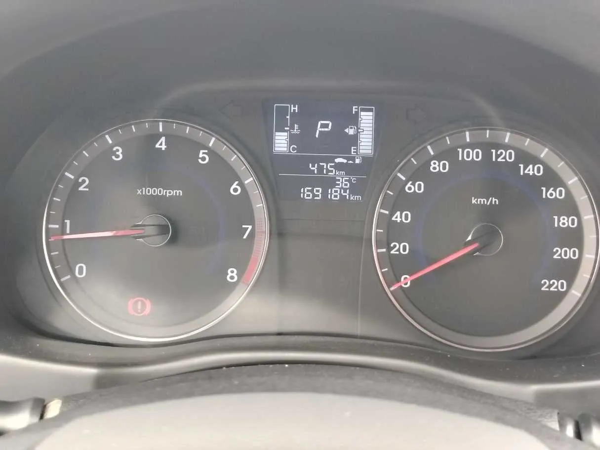 Car image 22