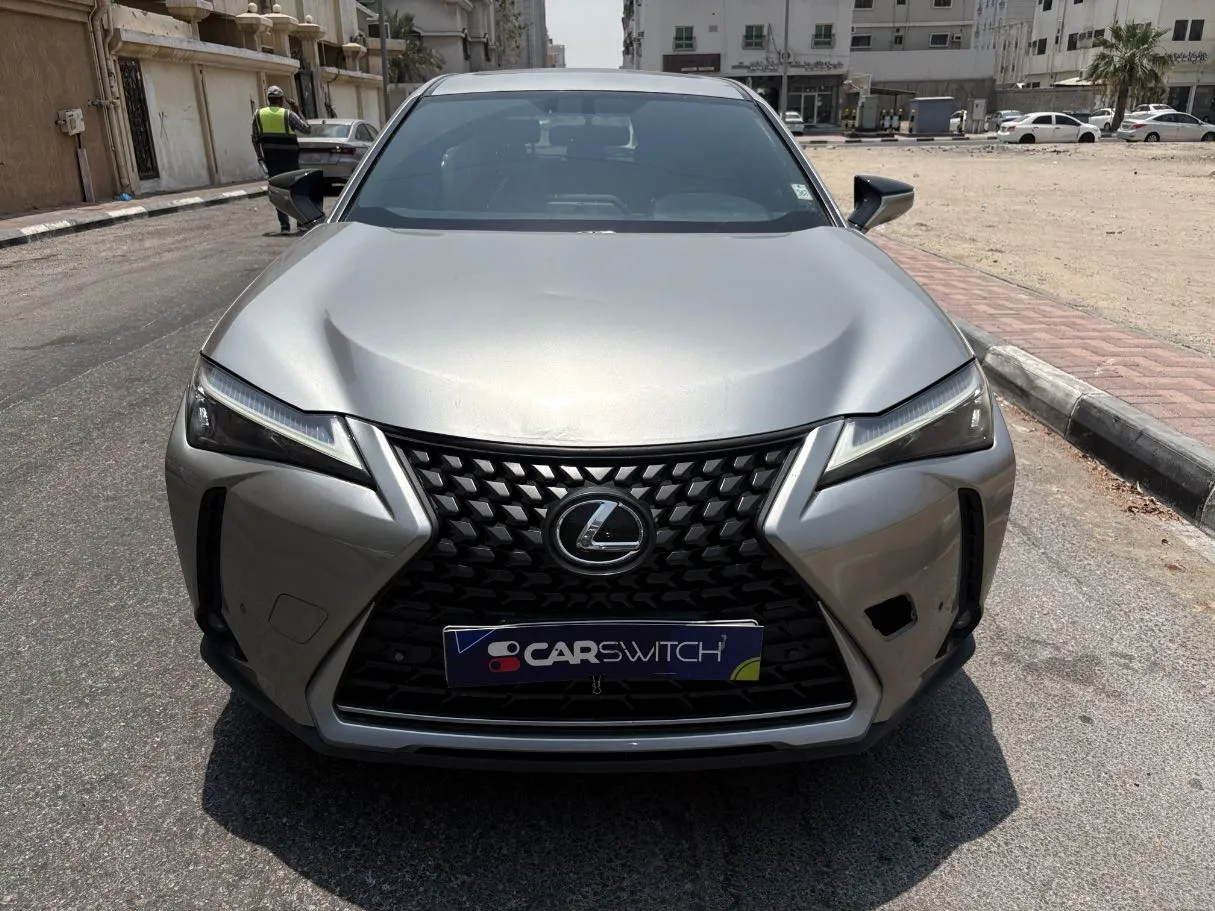 Car image 2
