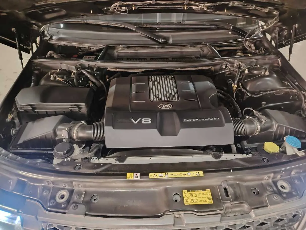 Car image 48
