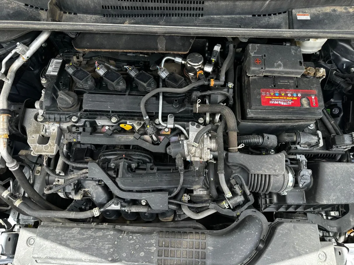 Car image 26