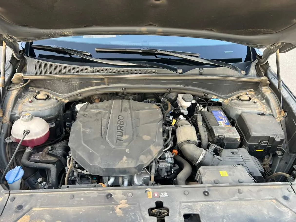 Car image 33