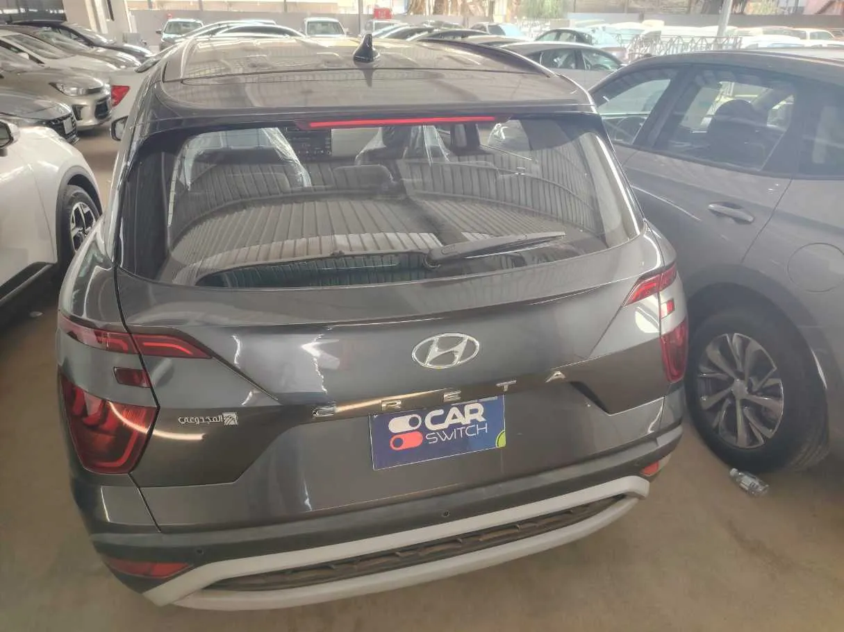 Car image 6