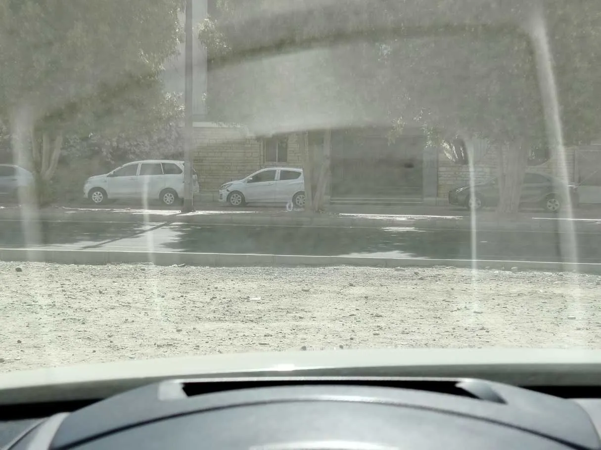 Car image 32