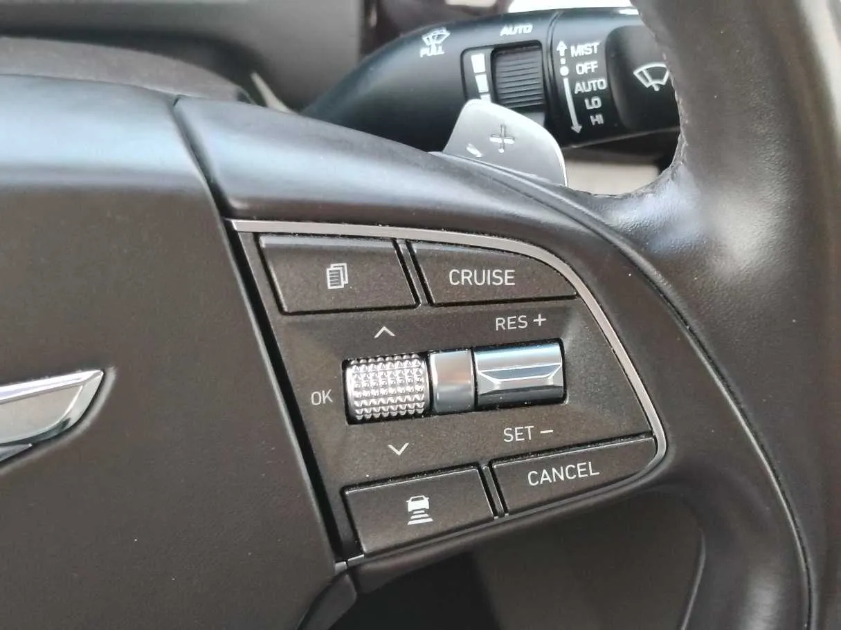 Car image 44
