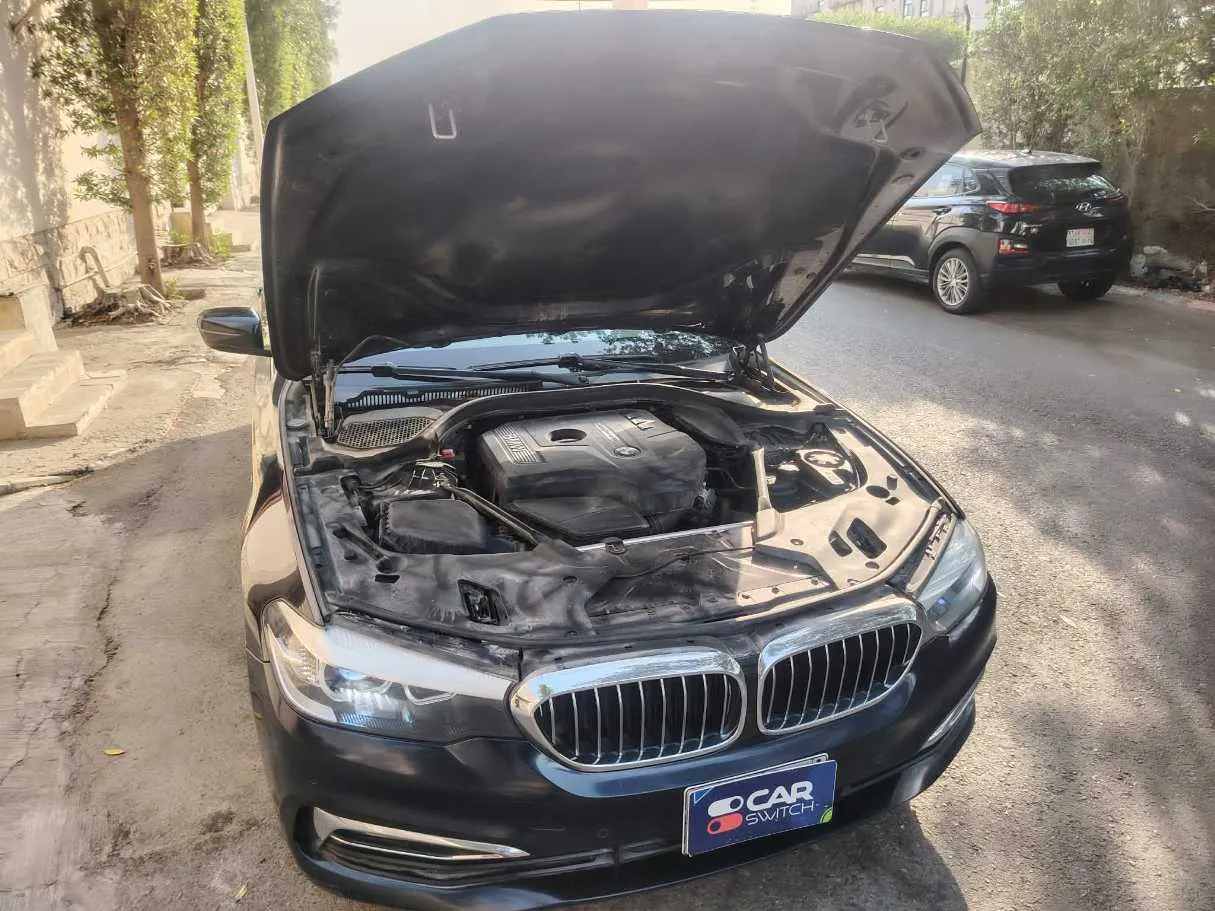 Car image 47