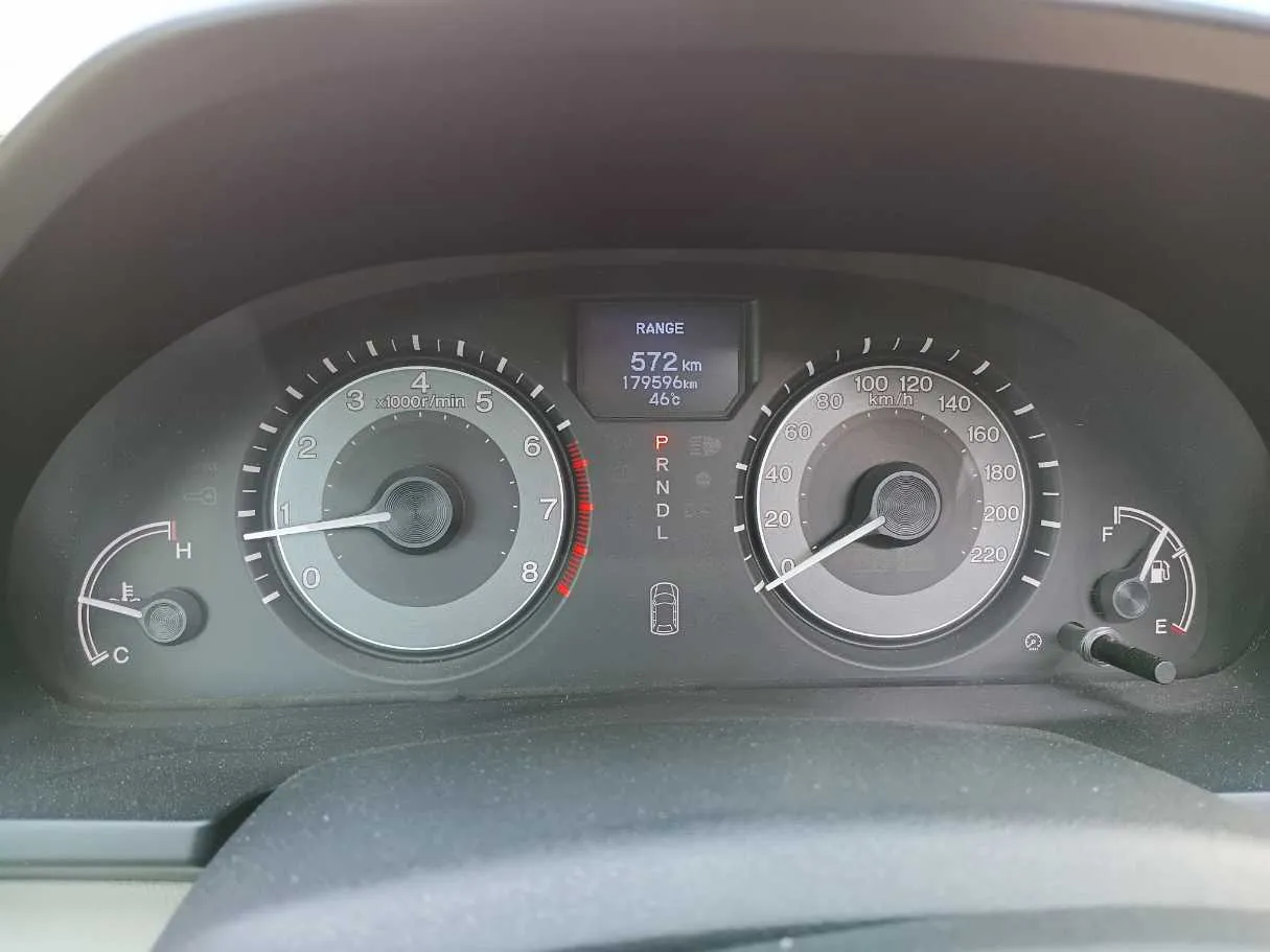 Car image 22