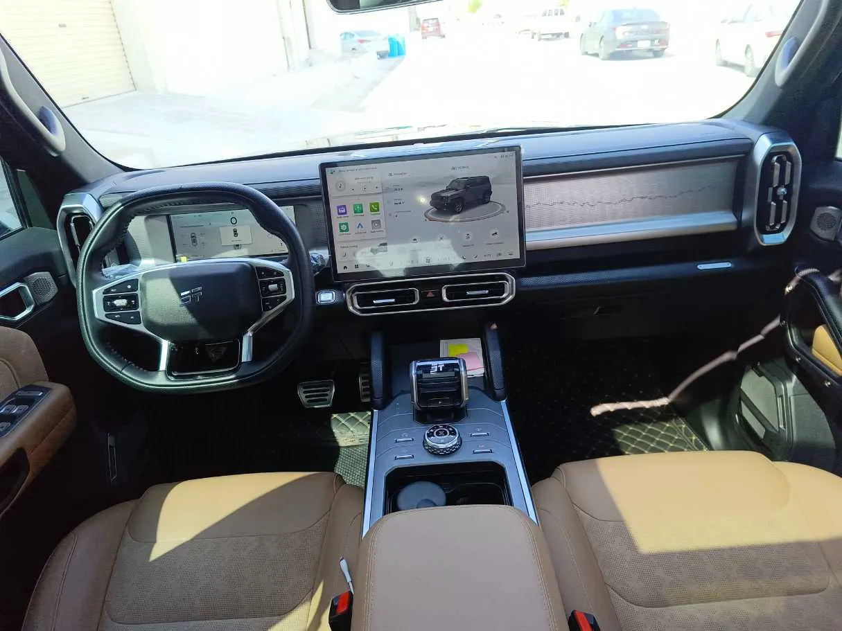 Car image 22