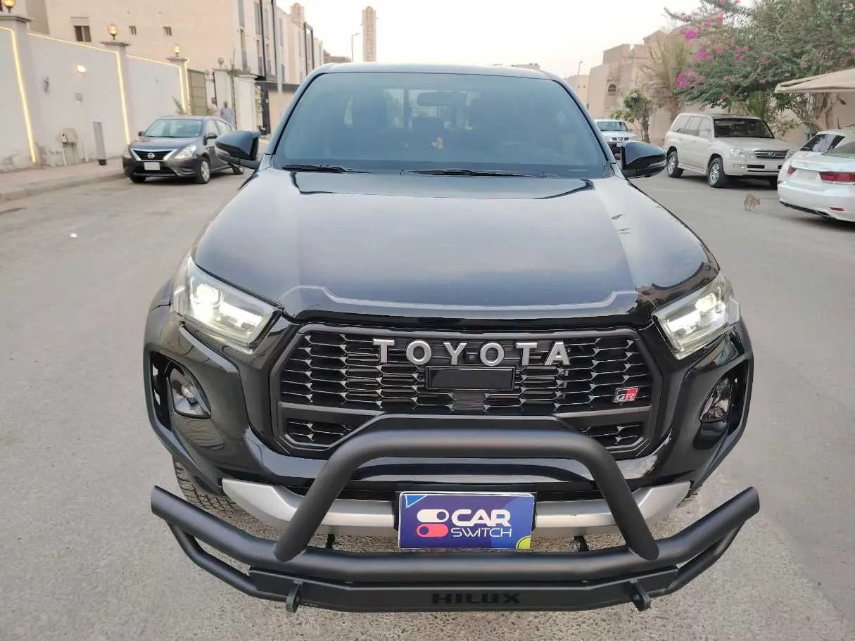 Car image 2