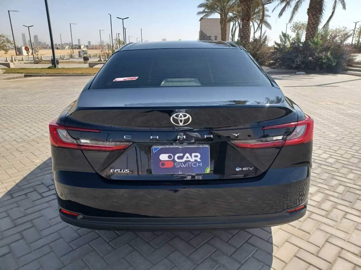 Car image 6