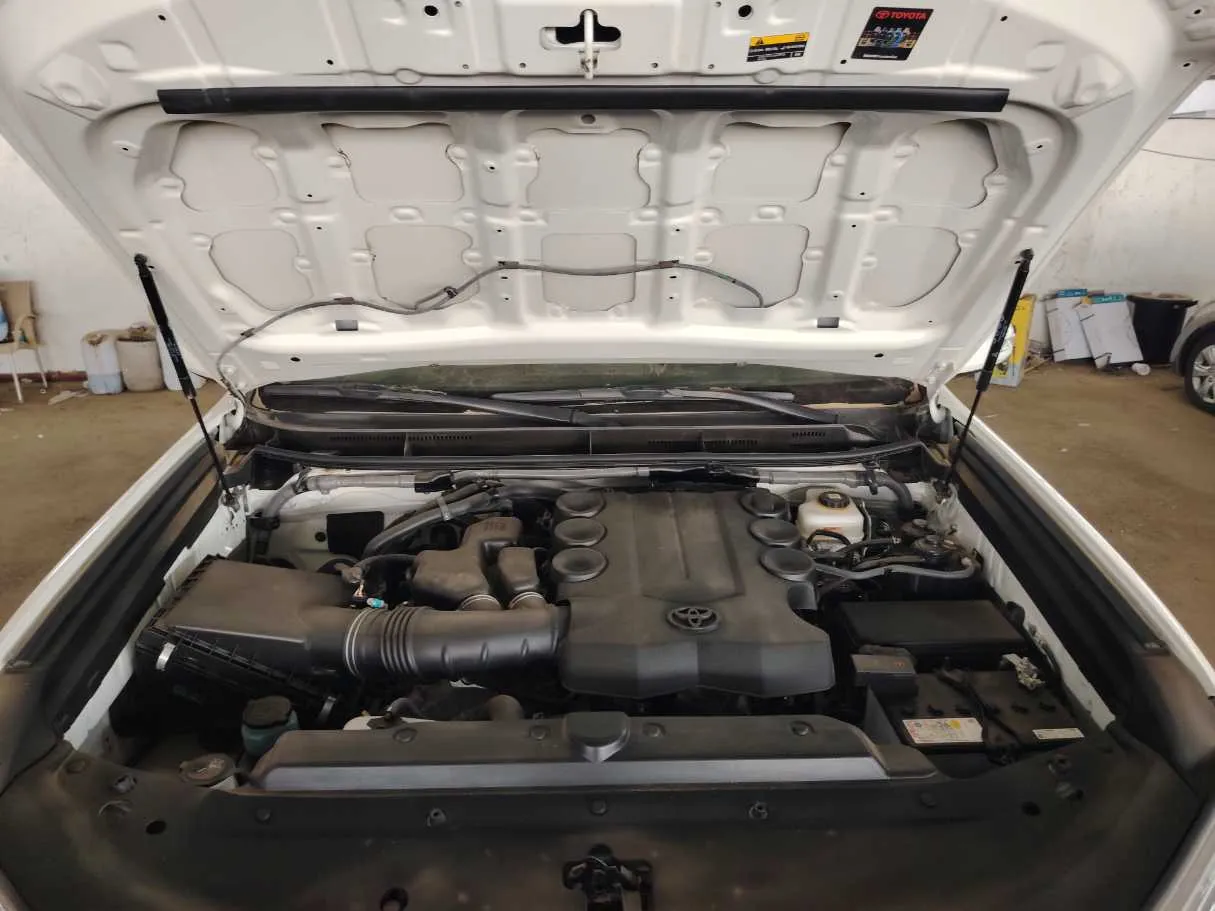 Car image 32