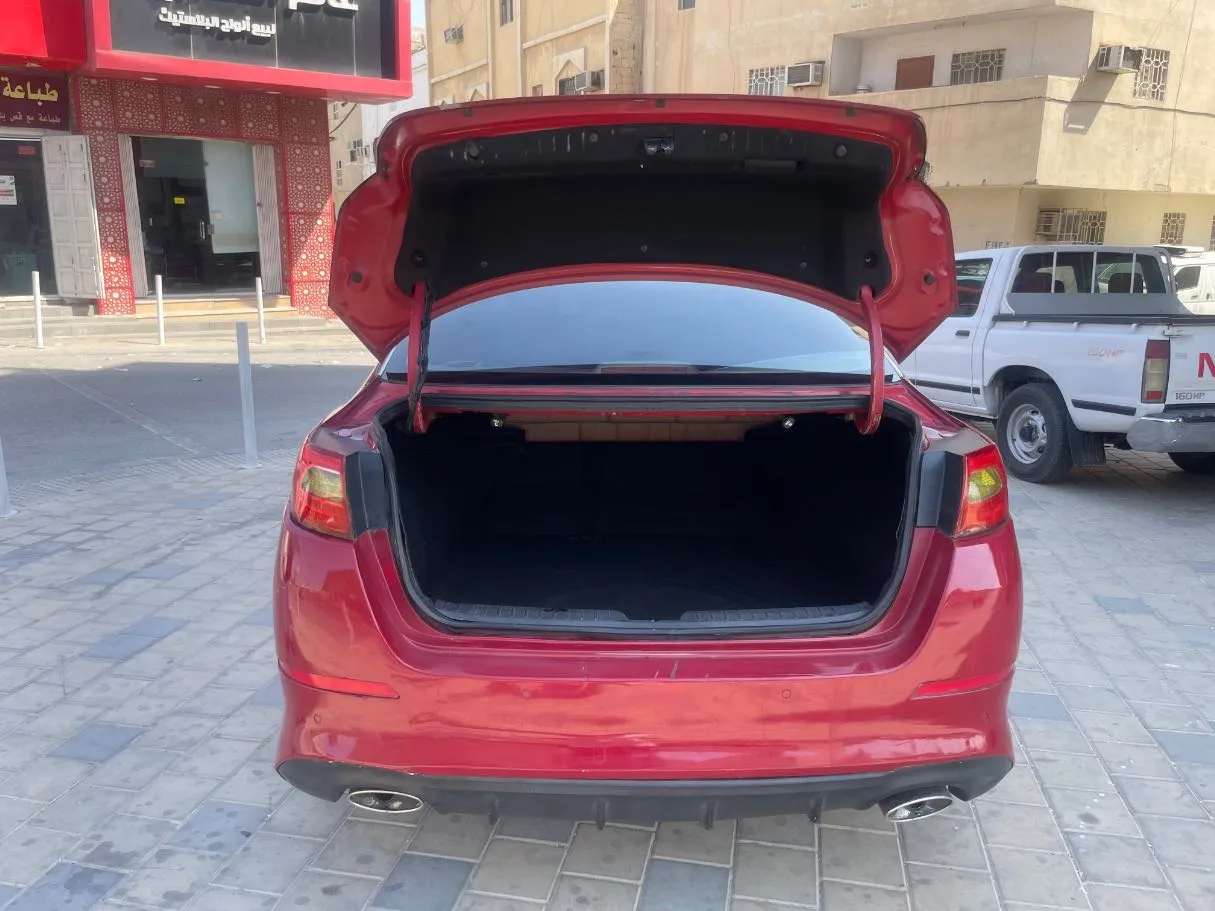 Car image 21