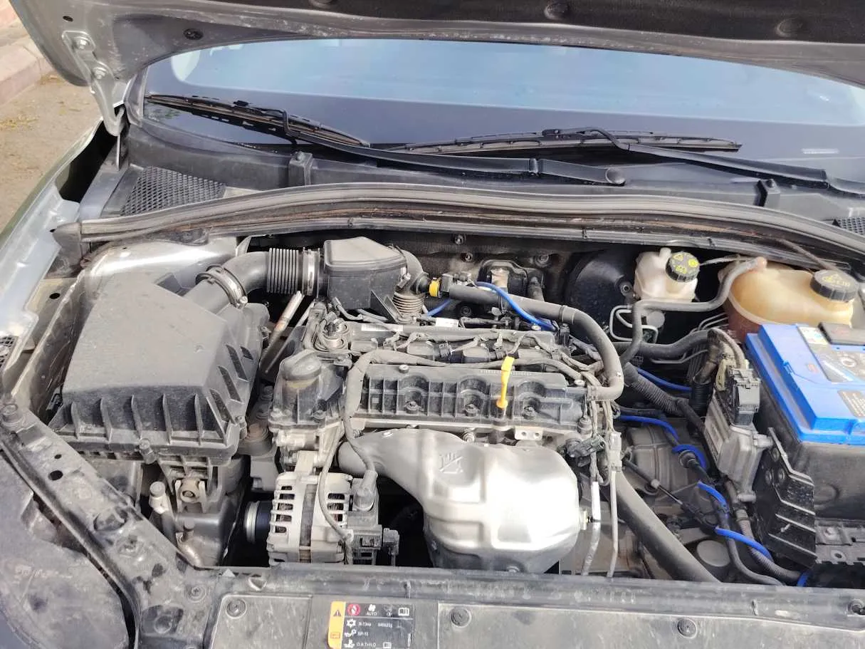 Car image 36