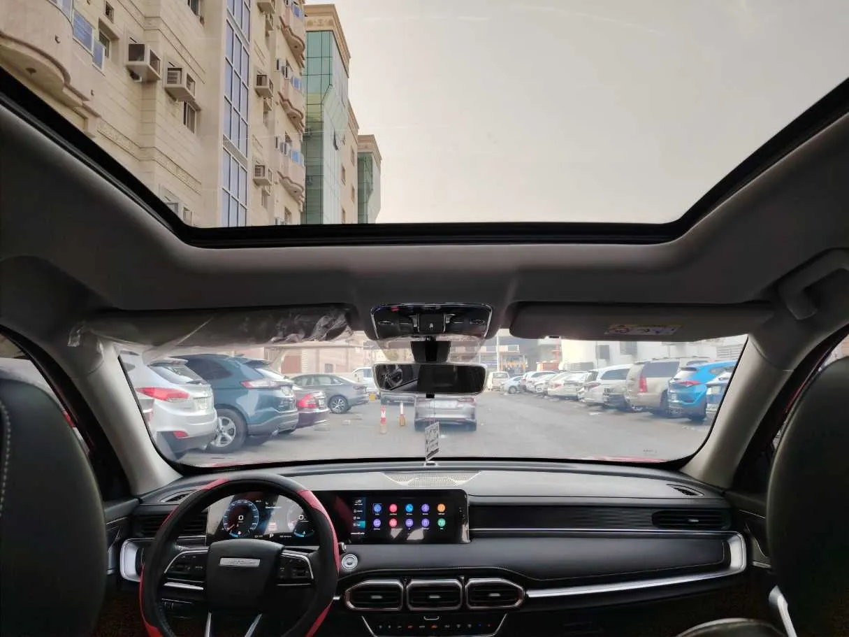 Car image 20