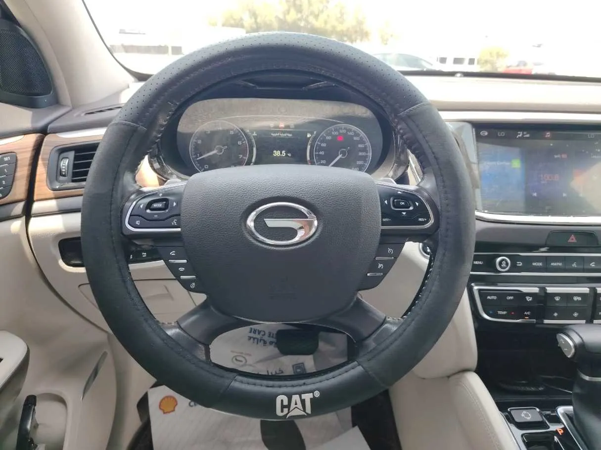 Car image 21