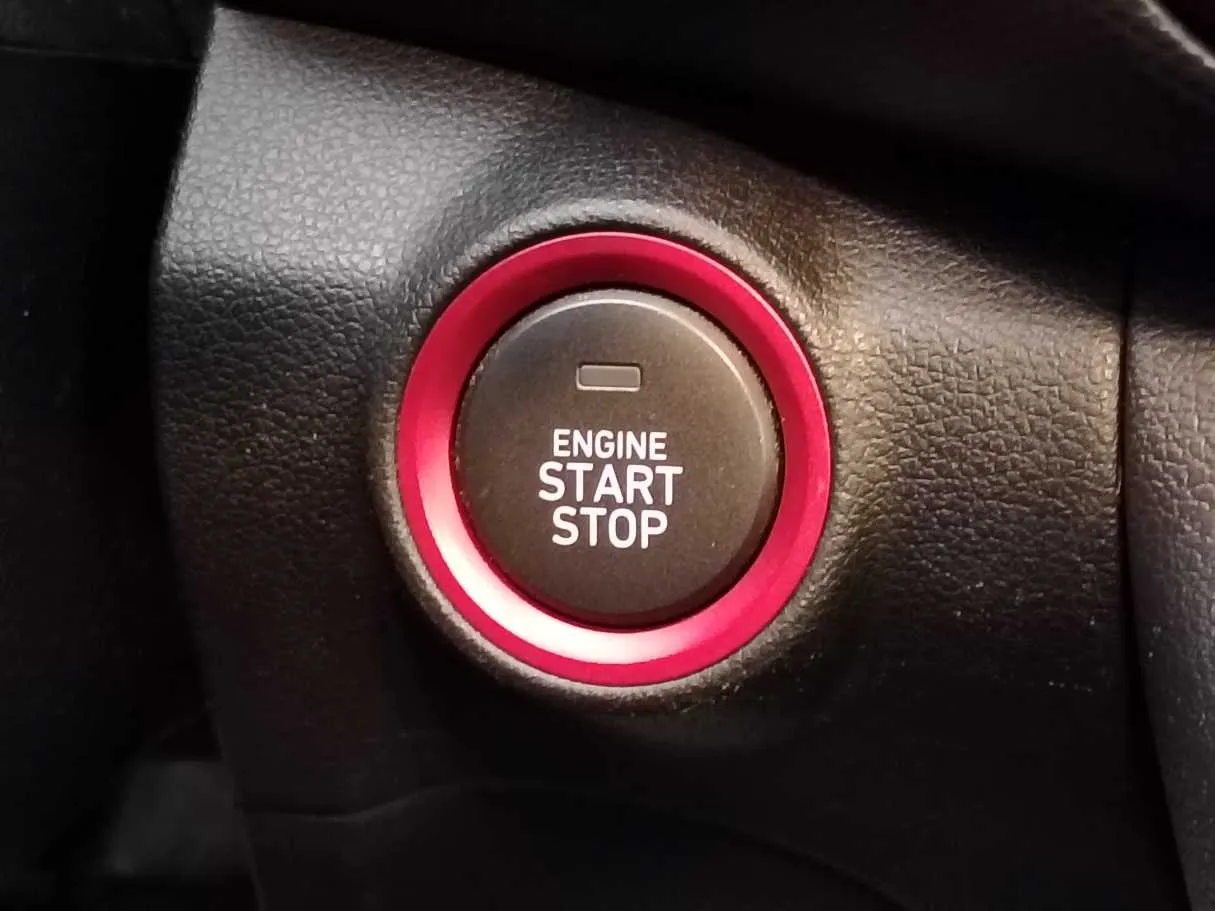 Car image 30