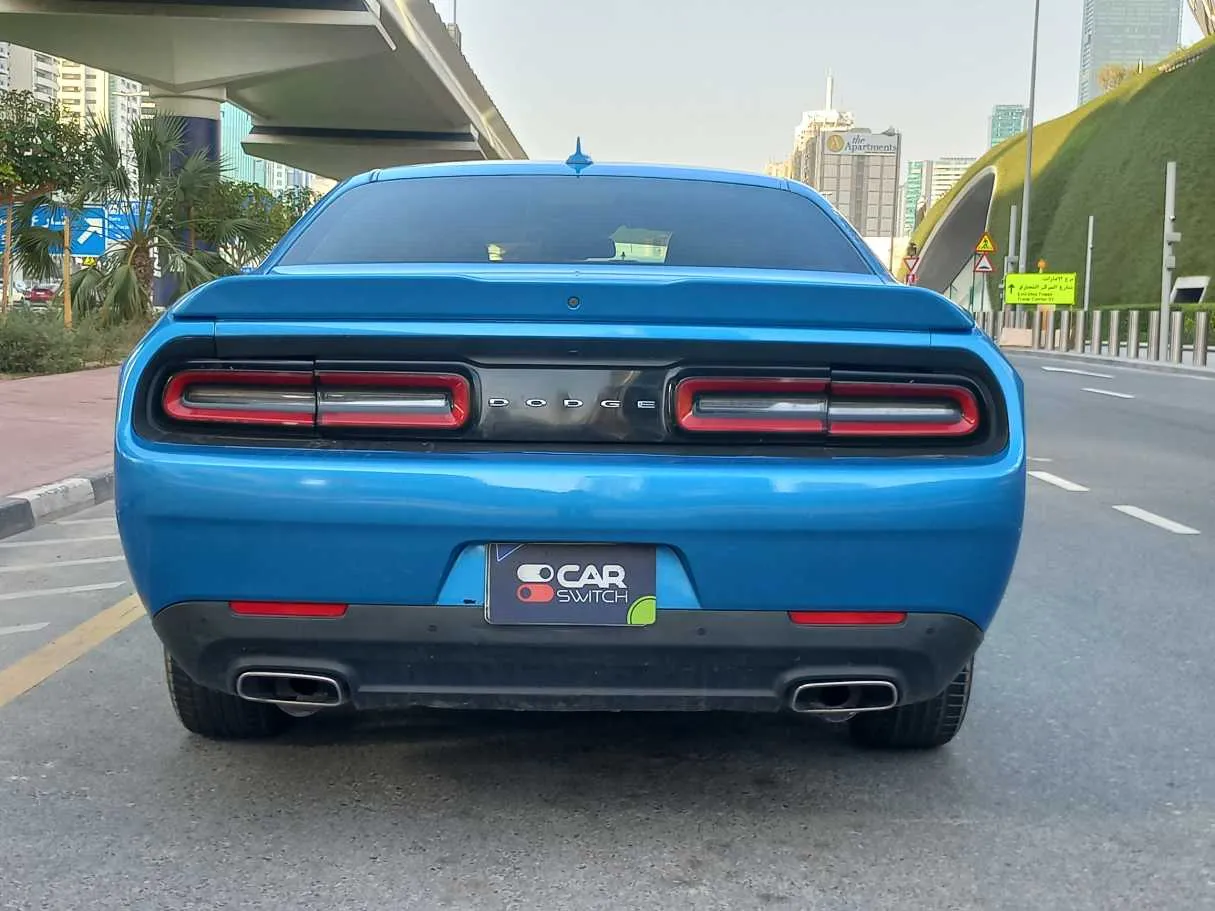 Car image 6