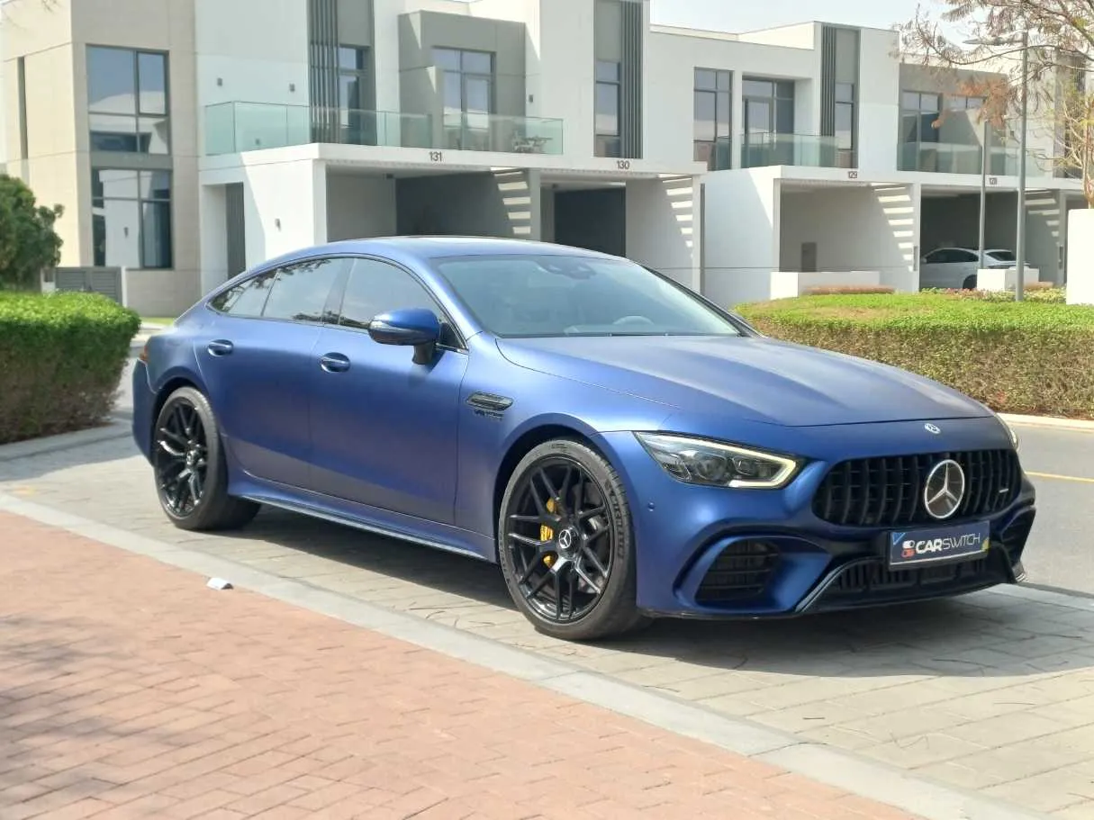 Car image 3