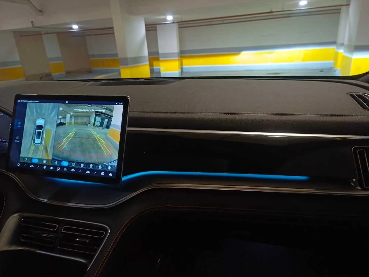 Car image 39