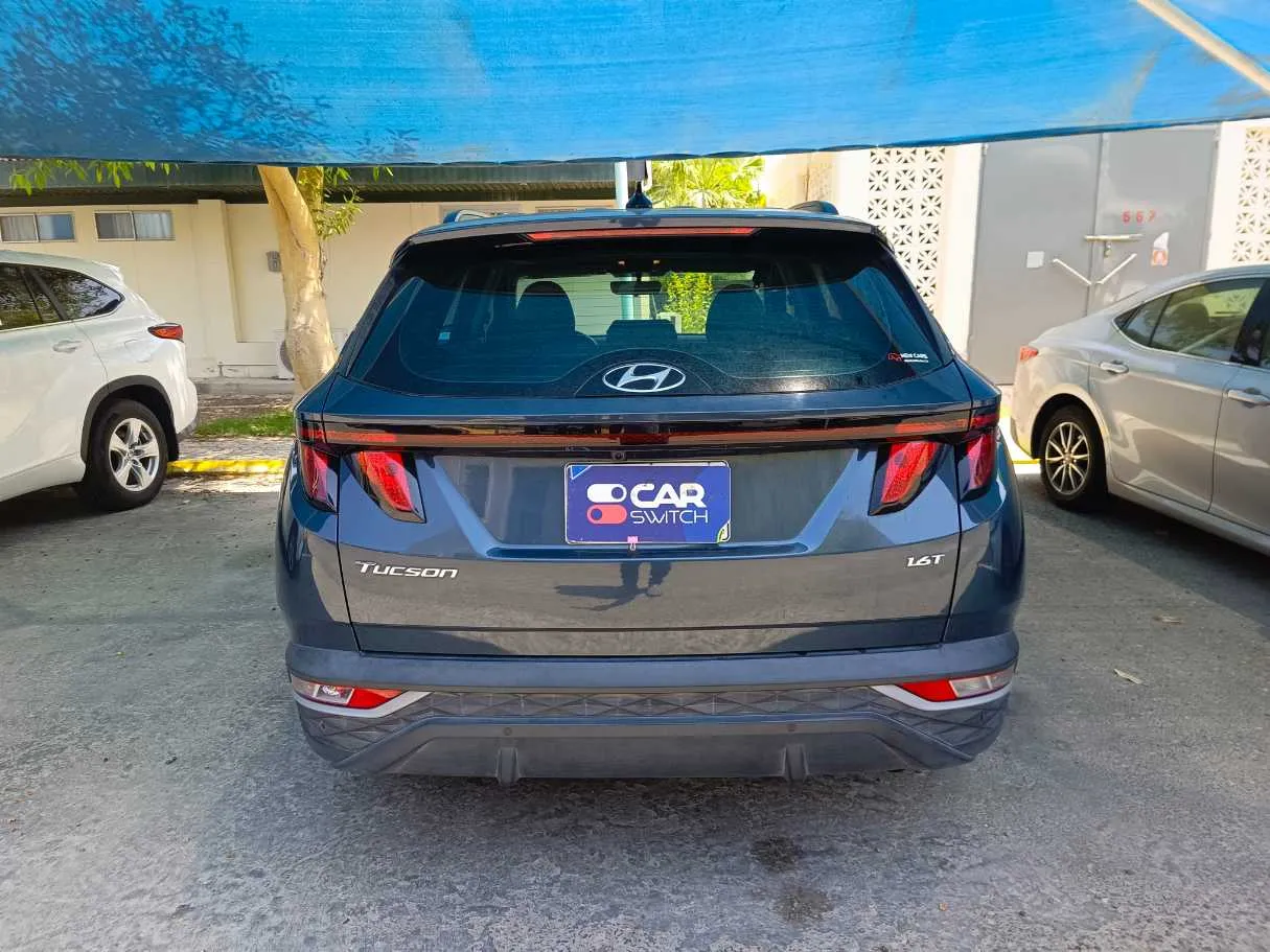 Car image 6