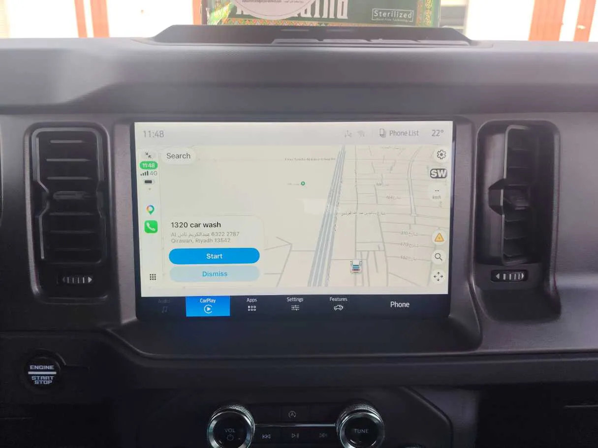 Car image 30