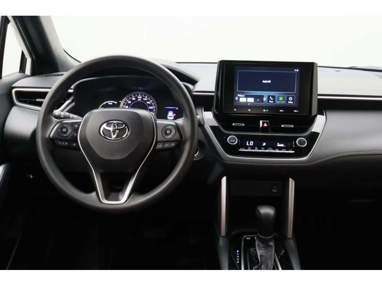 Car image 15