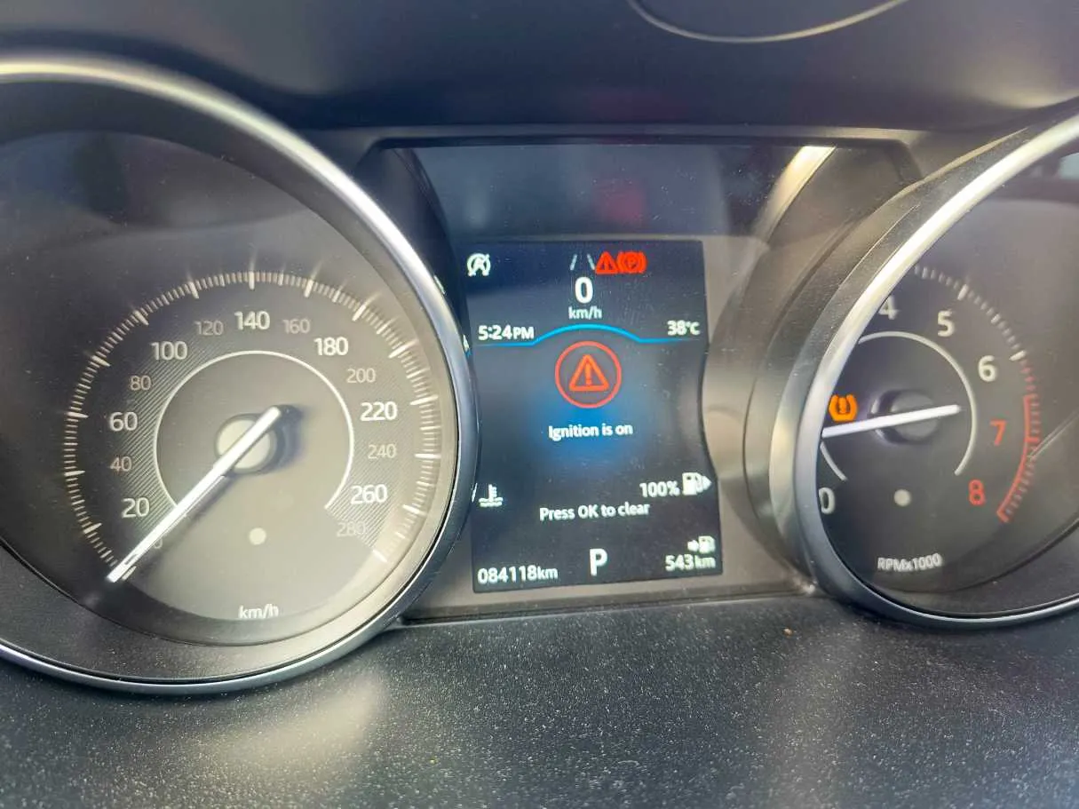 Car image 27