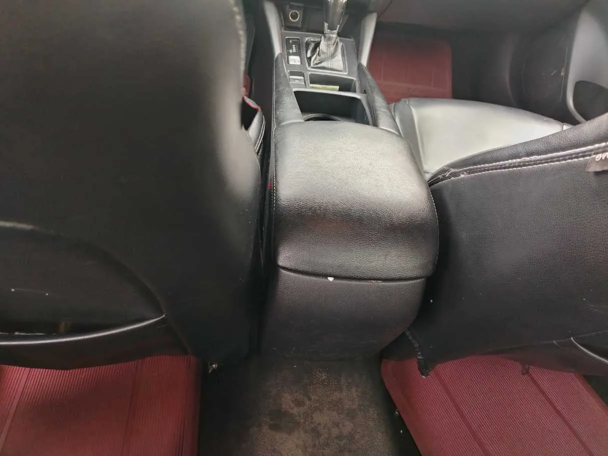 Car image 31