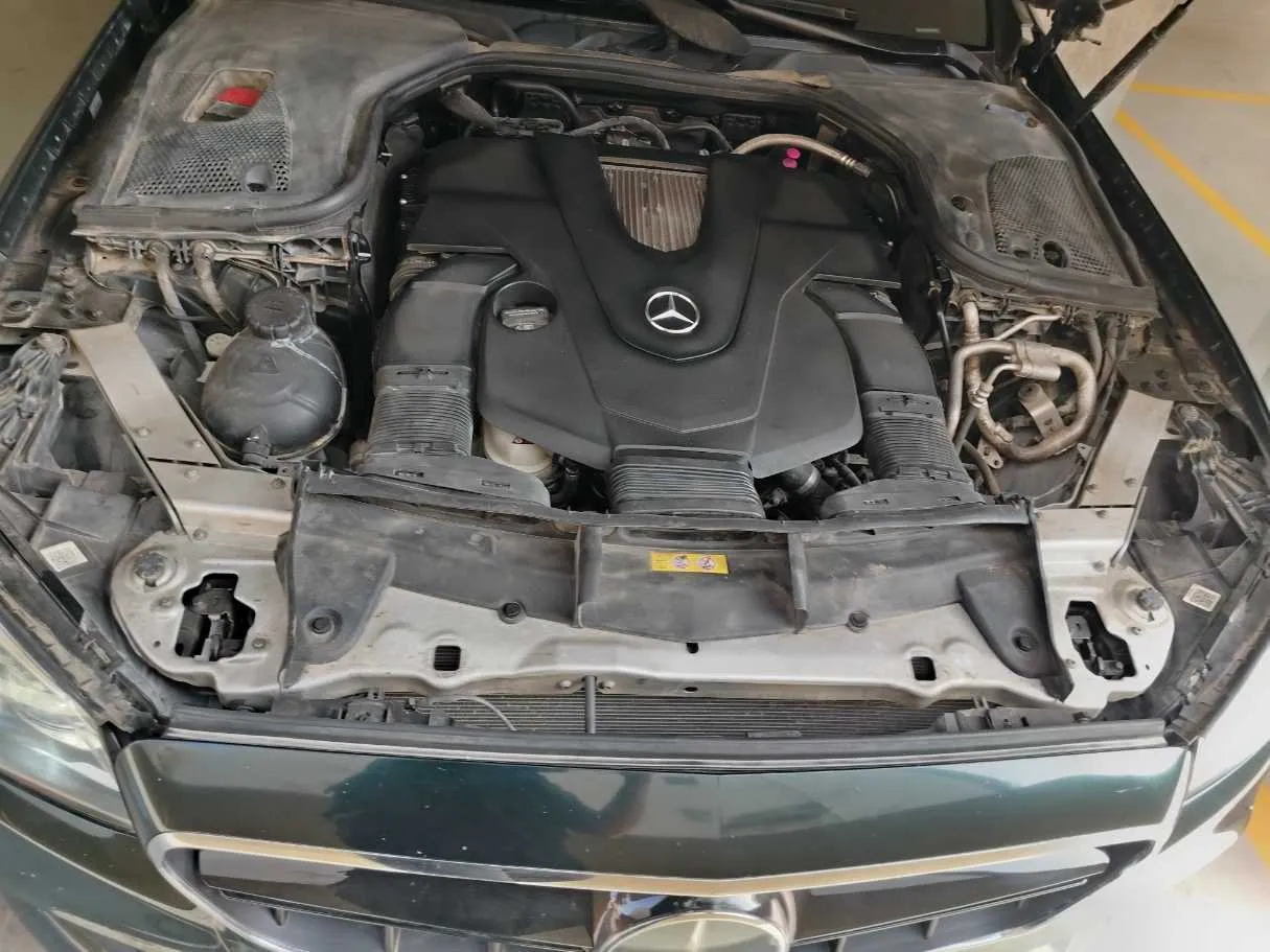 Car image 36