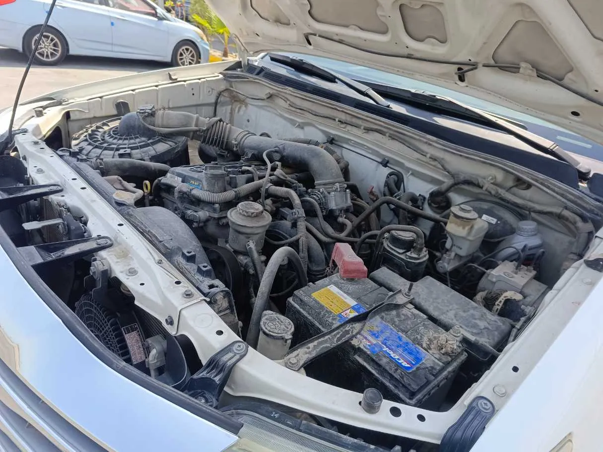 Car image 35