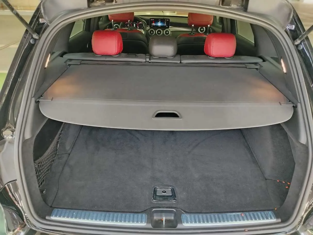 Car image 29