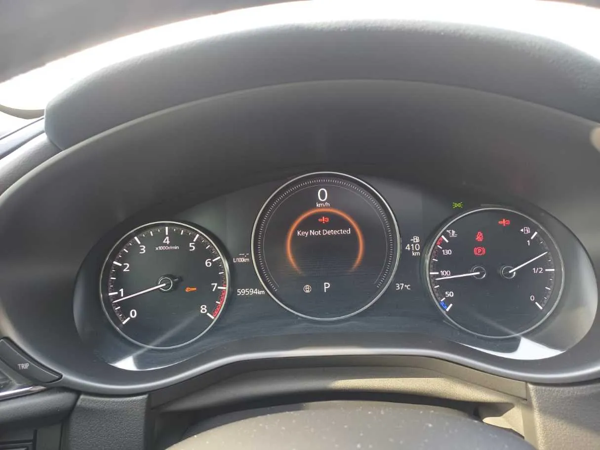 Car image 27