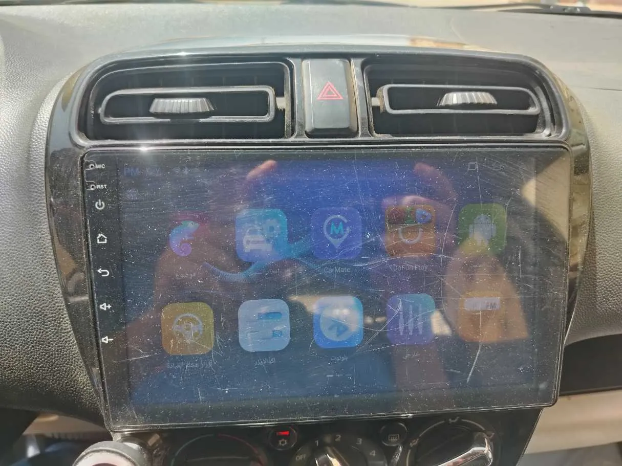 Car image 27