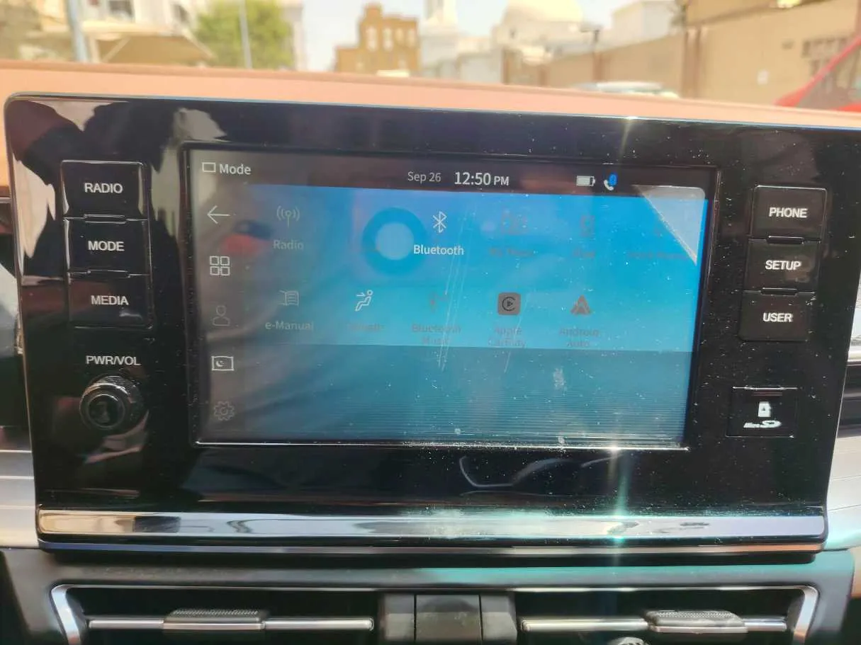 Car image 28