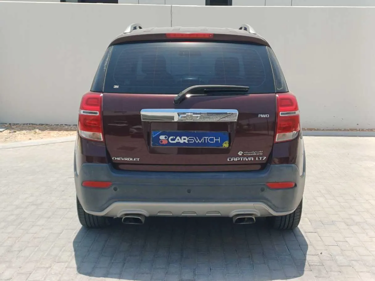 Car image 6