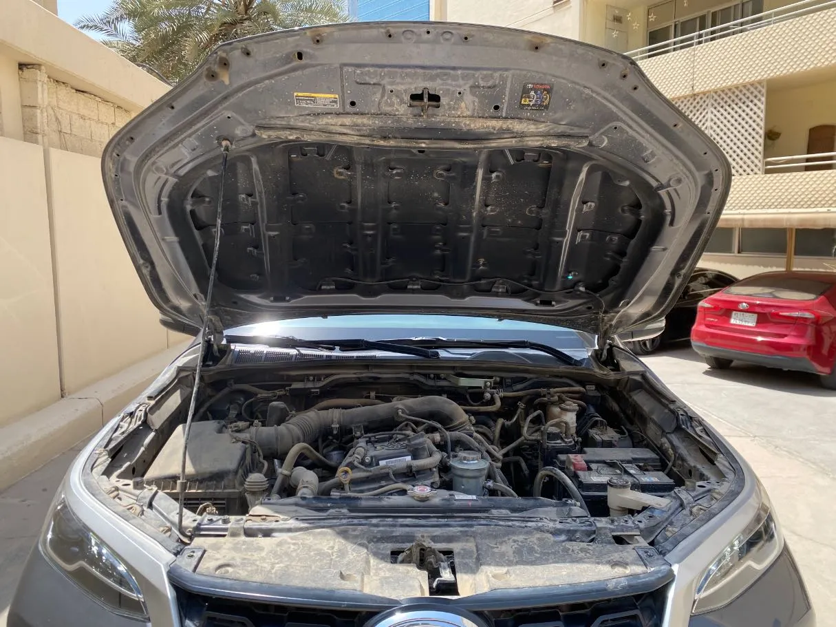 Car image 28