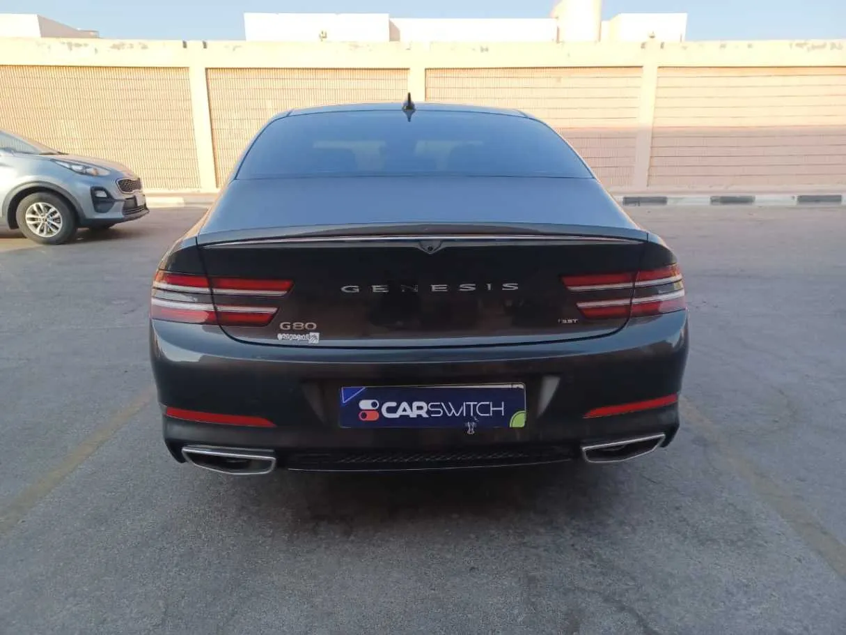 Car image 6