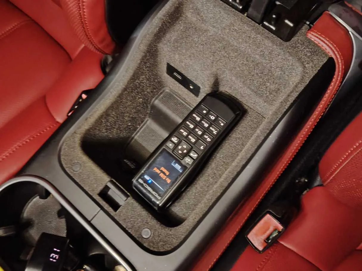 Car image 37