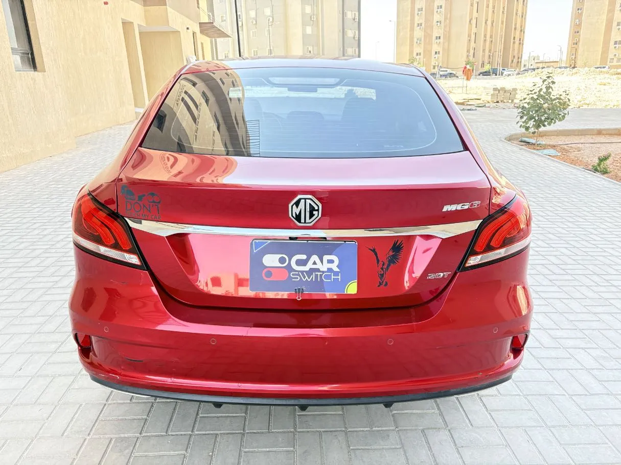Car image 6
