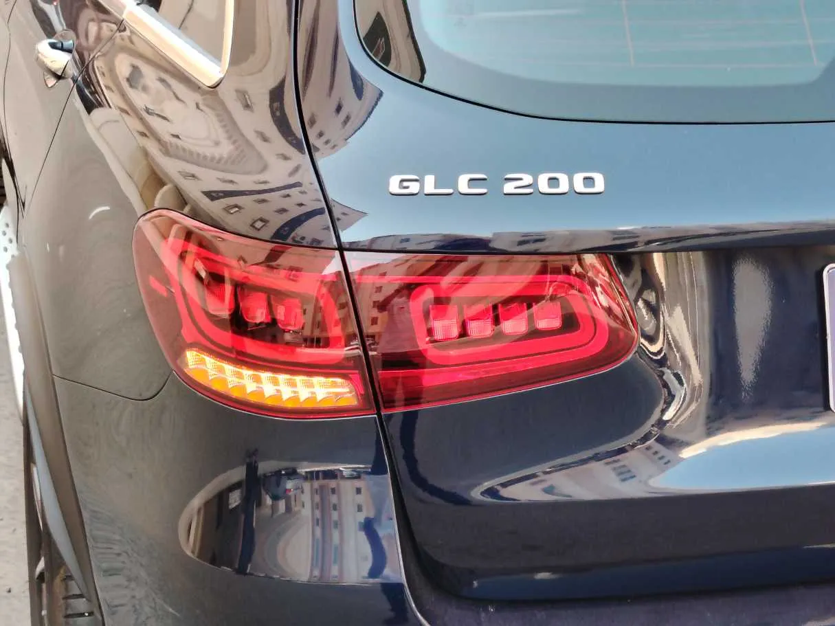 Car image 36