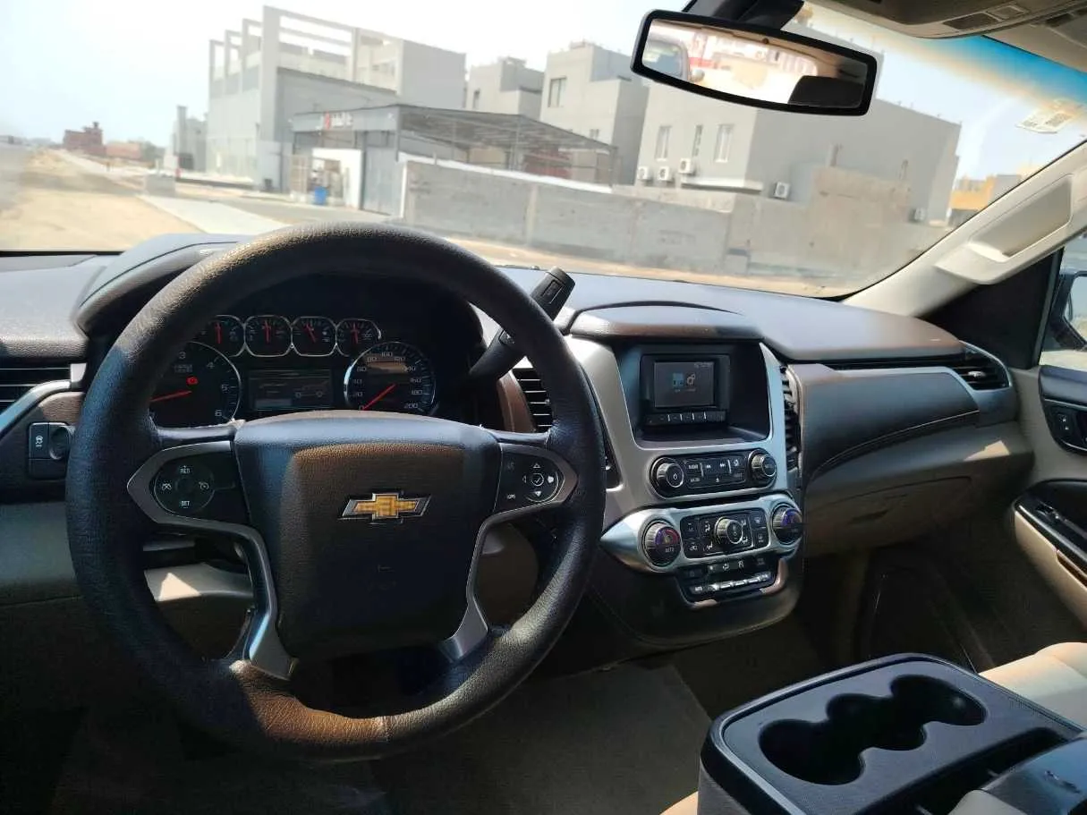 Car image 29