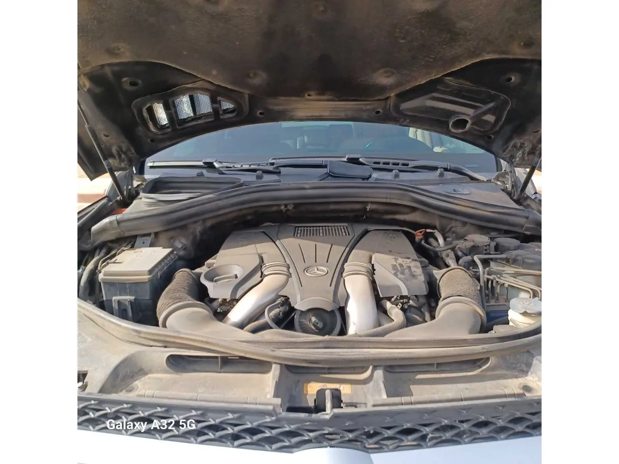 Car image 33
