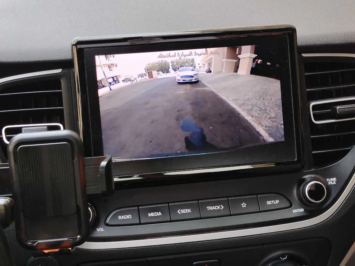 Car image 22