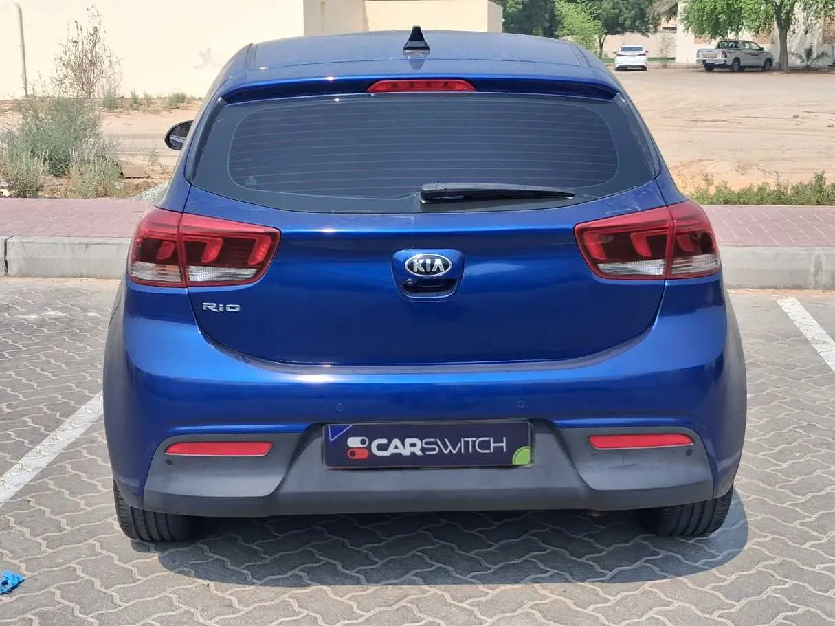 Car image 6