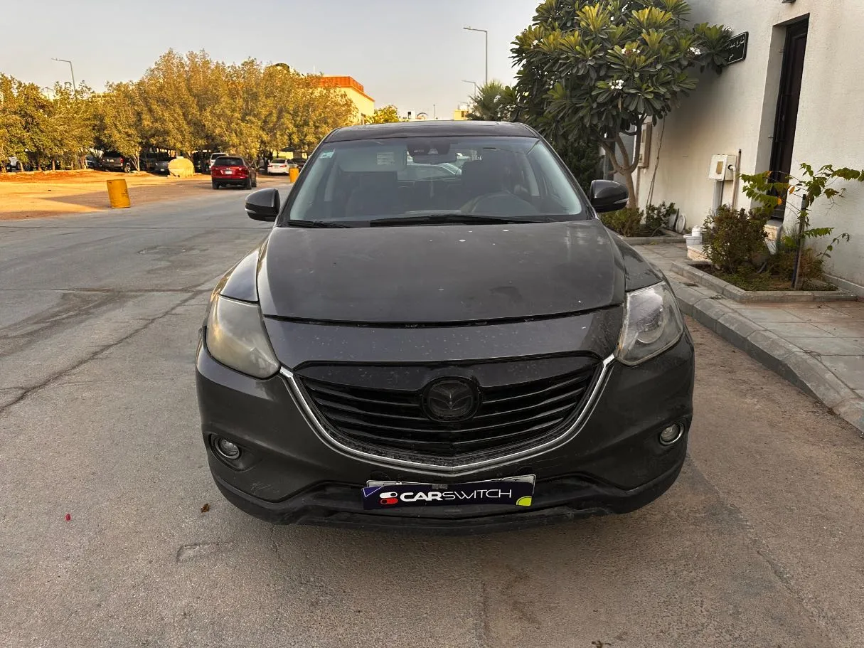 Car image 2
