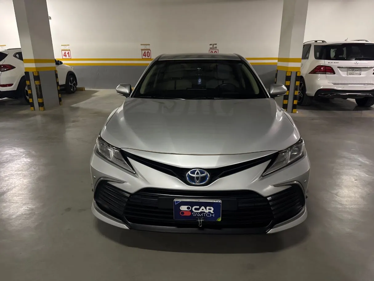 Car image 2