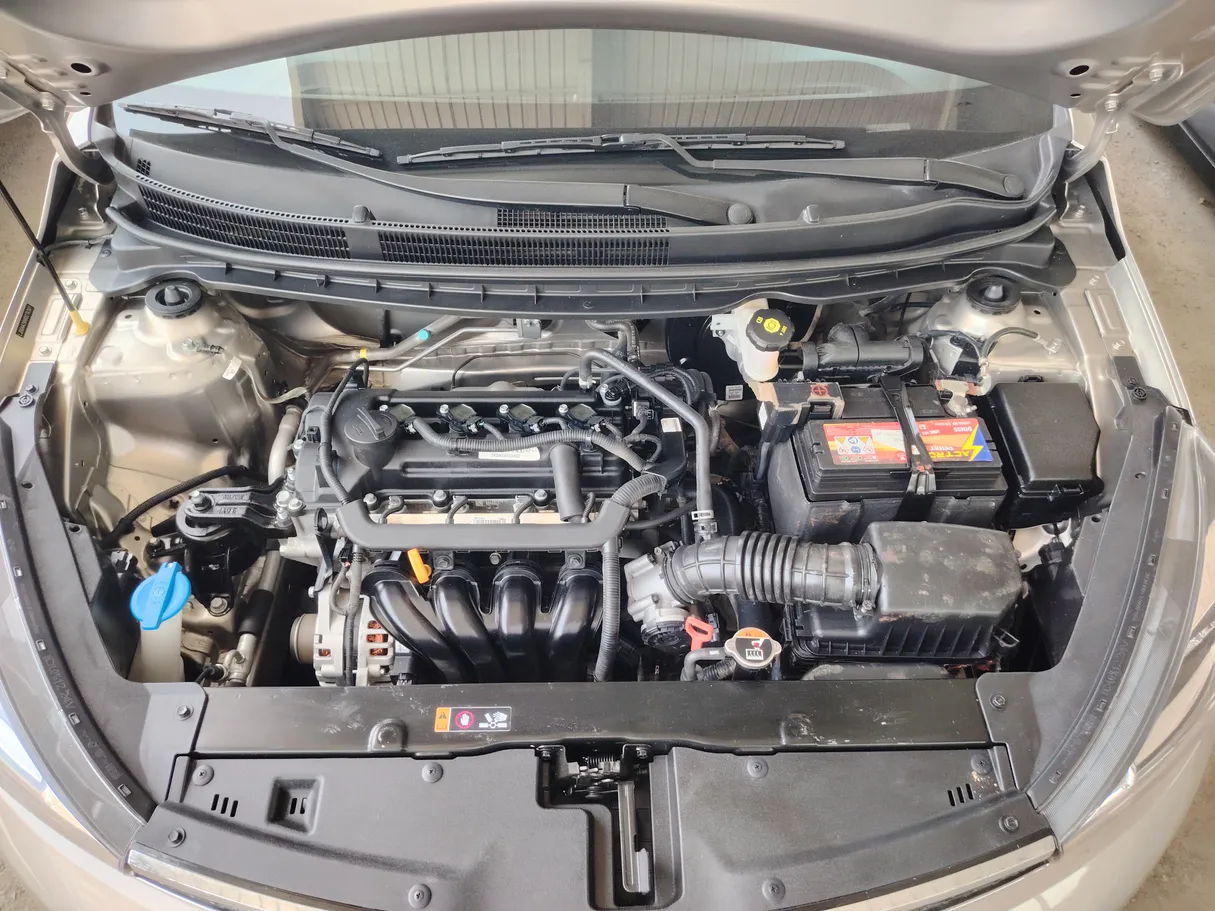 Car image 29