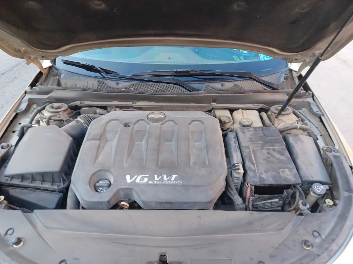Car image 24